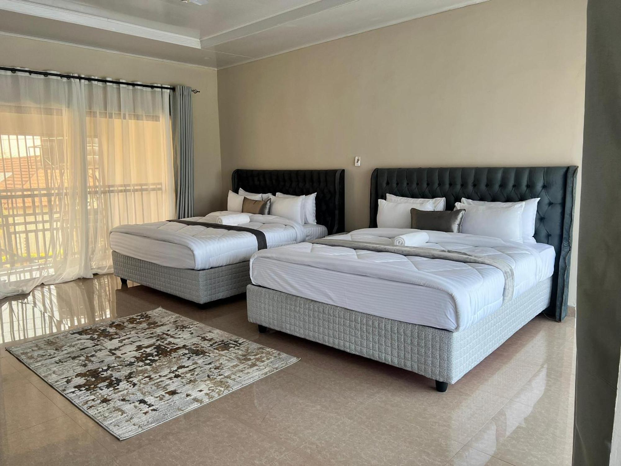 Kasbek Lodge And Tours Лусака Экстерьер фото