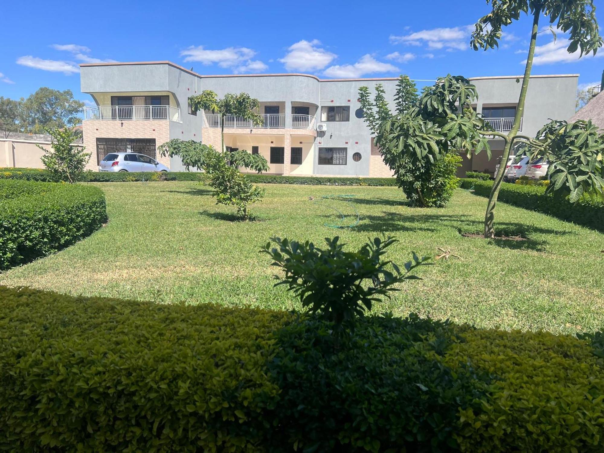 Kasbek Lodge And Tours Лусака Экстерьер фото